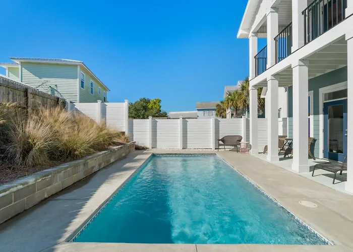 Silver Sands Getaway In Panama City Beach - Private Pool, Walk To Beach, Family Friendly